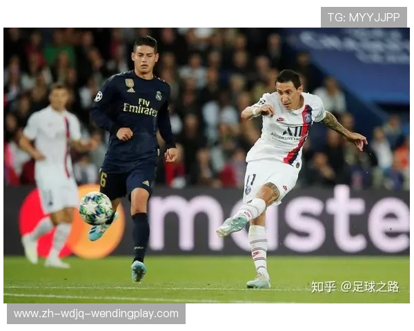 足球速度型球员在比赛反击战术中的核心推进作用